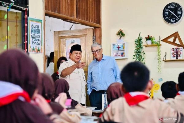 Prabowo Mengaku Bill Gates Tertarik dengan Makan Bergizi