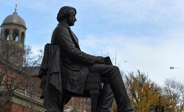 Berani Lawan Perintah Trump, Nasib Harvard Makin Memprihatinkan