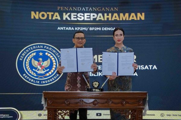 Pekerja Migran akan Dilatih Jadi Duta Pariwisata Indonesia
